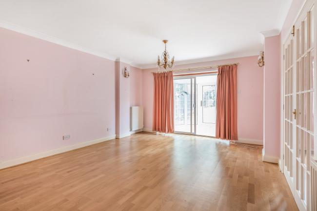 2a Sudbury Hill Close, Wembley, Middlesex, HA0 2QR 5