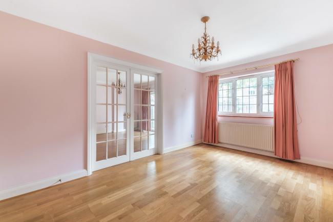 2a Sudbury Hill Close, Wembley, Middlesex, HA0 2QR 5