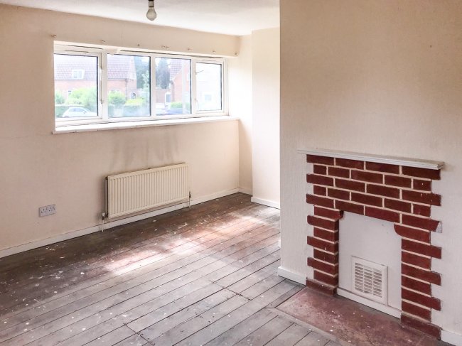 10 Levetts Lane, Bodiam, East Sussex, TN32 5UL
 7