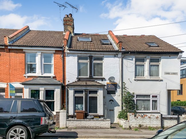 26 James Street, Rochester, Kent ME1 2BY 1