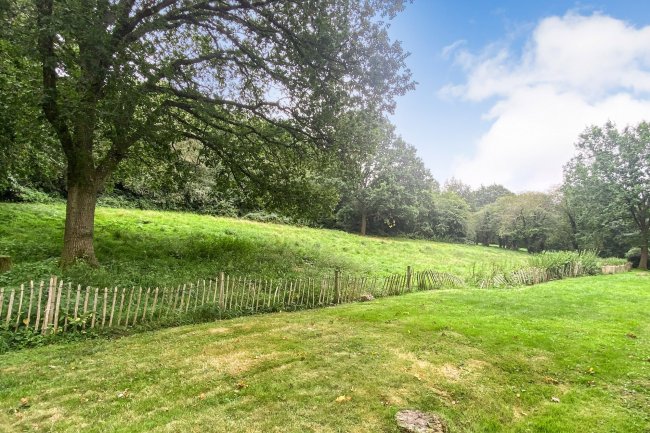 Land to the East of Sandy Lane, Kingswood, Tadworth, Surrey, KT20 6NL 2