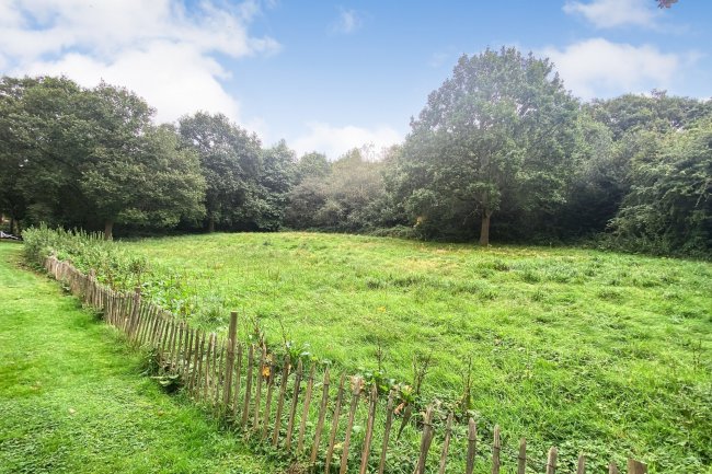 Land to the East of Sandy Lane, Kingswood, Tadworth, Surrey, KT20 6NL 2