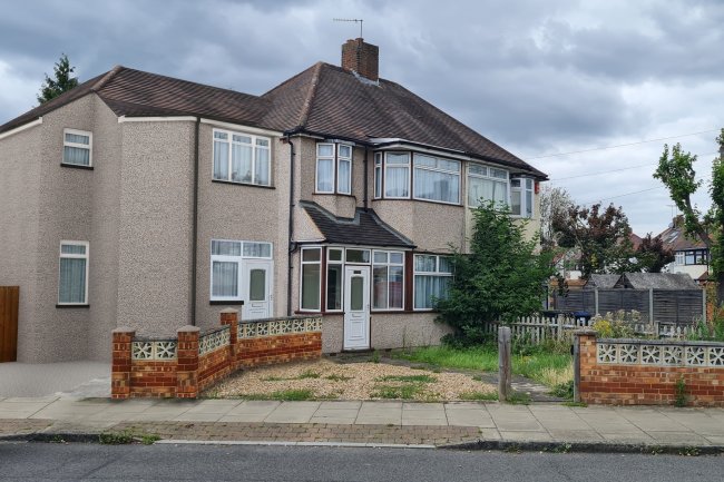 Land Adjacent 104 Park Road, Enfield EN3 6LW 8