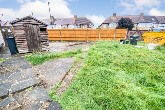 Land Adjacent 104 Park Road, Enfield EN3 6LW 8