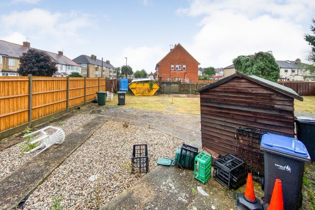 Land Adjacent 104 Park Road, Enfield EN3 6LW 8