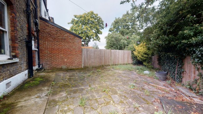 109 Lyveden Road, Tooting, London, SW17 9DT 2