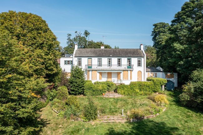 Great Oak, 15 Prowse Avenue, Bushey Heath, Hertfordshire WD23 1JS 5