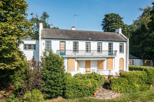 Great Oak, 15 Prowse Avenue, Bushey Heath, Hertfordshire WD23 1JS 5