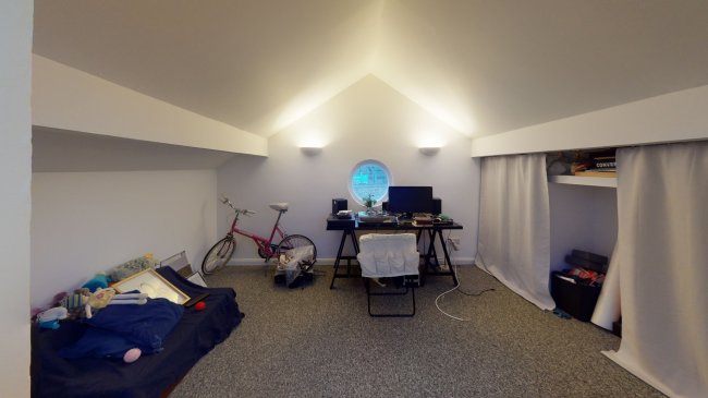 Flat 7, 133 Deptford High Street, London, SE8 4NS 8