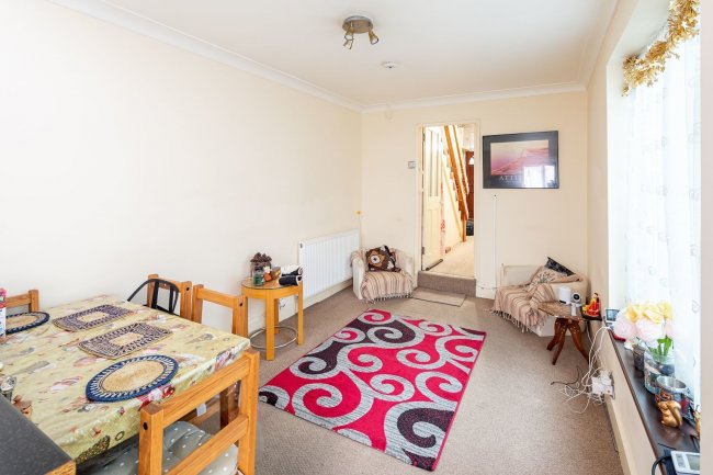 39 Selsdon Road, Upton Park, London E13 9BY 9