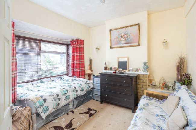 39 Selsdon Road, Upton Park, London E13 9BY 9