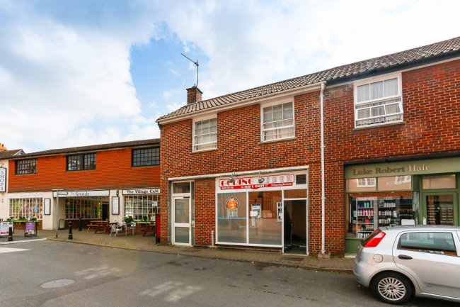 11 High Street, Goring on Thames, RG8 9AT 6