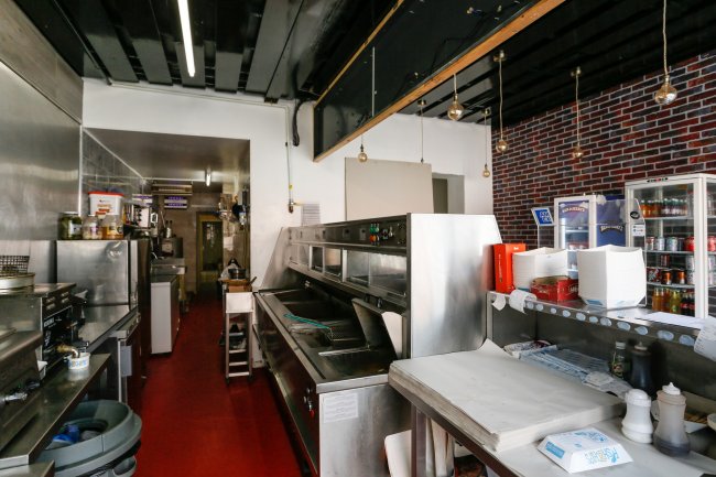 11 High Street, Goring on Thames, RG8 9AT 6