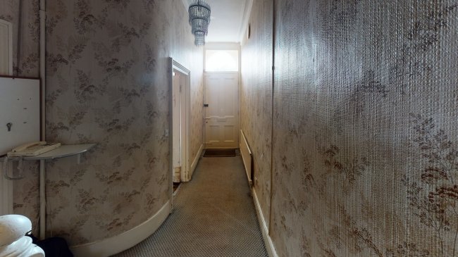 19 Chivalry Road, Battersea, London, SW11 1HT
 3