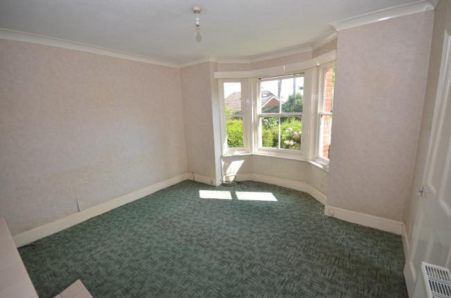 Wyvern, Besomer Drove, Lover, Salisbury, Wiltshire SP5 2PN 4