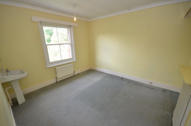 Wyvern, Besomer Drove, Lover, Salisbury, Wiltshire SP5 2PN 4