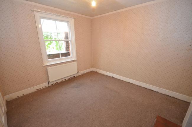 Wyvern, Besomer Drove, Lover, Salisbury, Wiltshire SP5 2PN 4