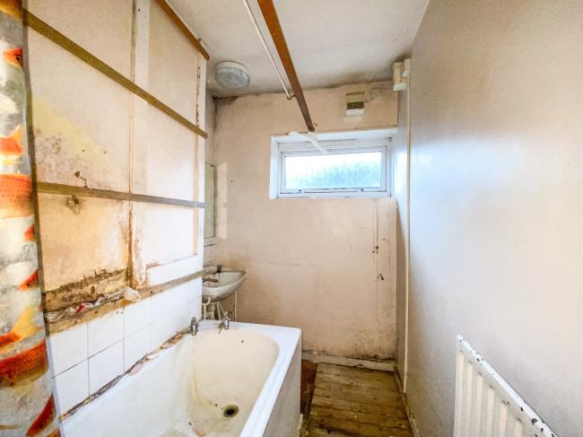 1 Corby Way, London E3 4BS 4