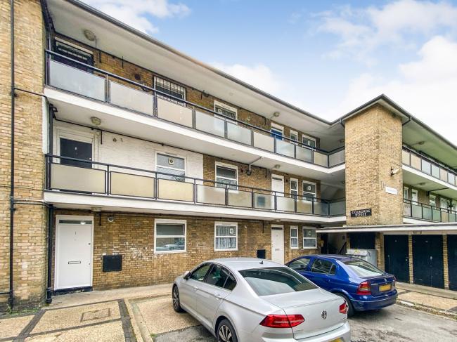 Flat 6 Colborne House, Upper North Street, London E14 6EU 9