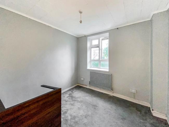 Flat 14 Northleigh House, Powis Road, London E3 3NL 2