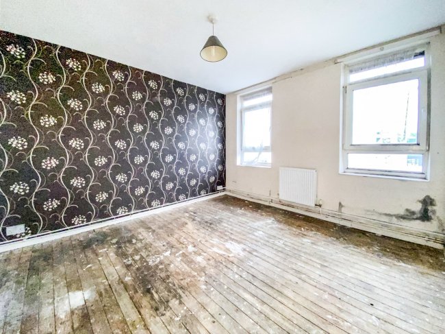 51 Belton Way, London E3 4BA 1