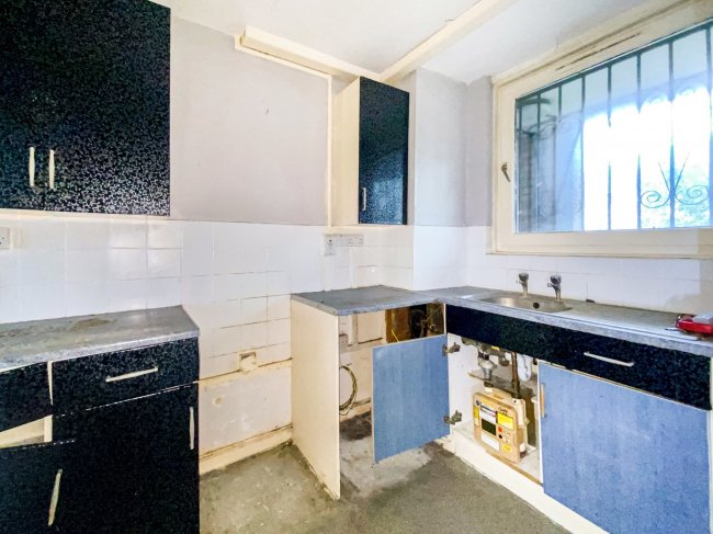 51 Belton Way, London E3 4BA 1