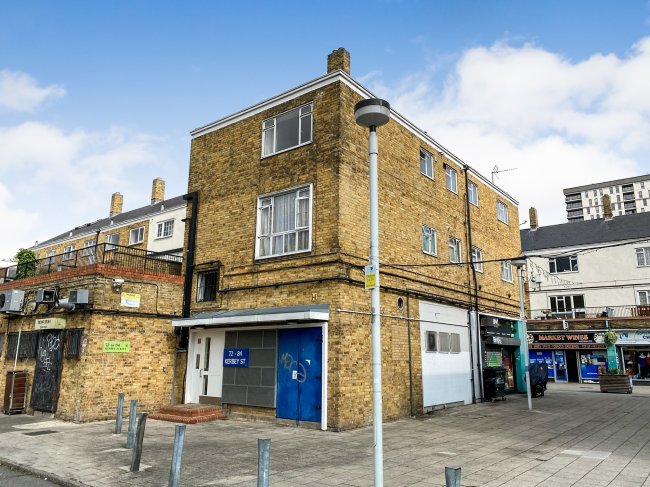 74 Kerbey Street, London E14 6AW 5