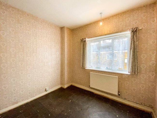 74 Kerbey Street, London E14 6AW 5