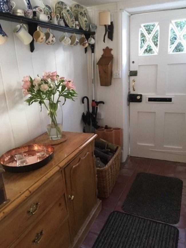 Elizabeth Cottage, High Street, Bosham, Chichester PO18 8LS 9