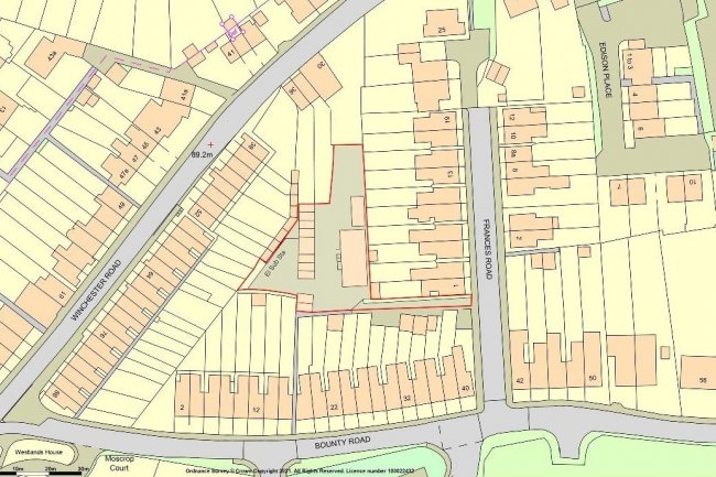 The Yard, Frances Road, Basingstoke, Hampshire, RG21 3DB 3