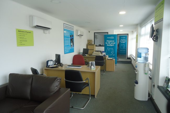 108 Roman Road, Basingstoke, Hampshire, RG23 8HE 10