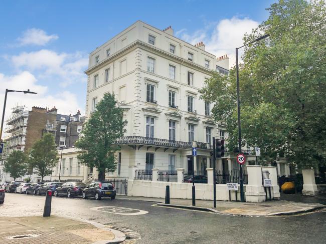 Flat 23, 108-132 Westbourne Terrace Road, Bayswater, London W2 6QJ
 9