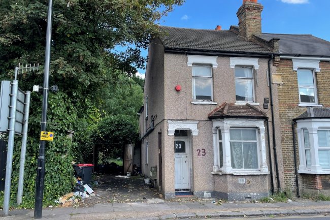 23 Jersey Road, Hounslow, Middlesex, TW3 4BQ 9