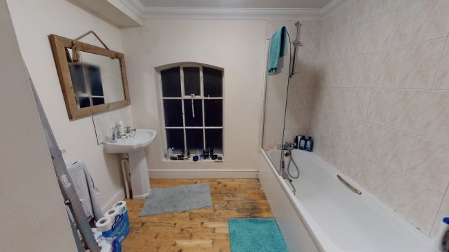 St Pancras Lock House, Camley Street, Kings Cross, London N1C 4PN 6