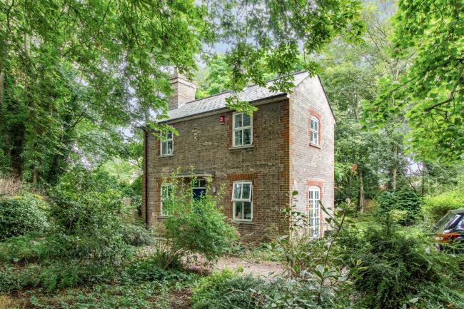 Convent of St Louis, Fordham Road, Newmarket, CB8 7AA 1