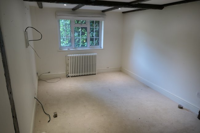 Dove Cottage, The Splash, Warfield, Nr Bracknell, Berkshire, RG42 4SS 10