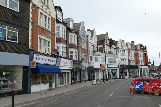 193 and 193A  Hamlet Court Road, Westcliff on Sea, Essex  SS0 7EL 8