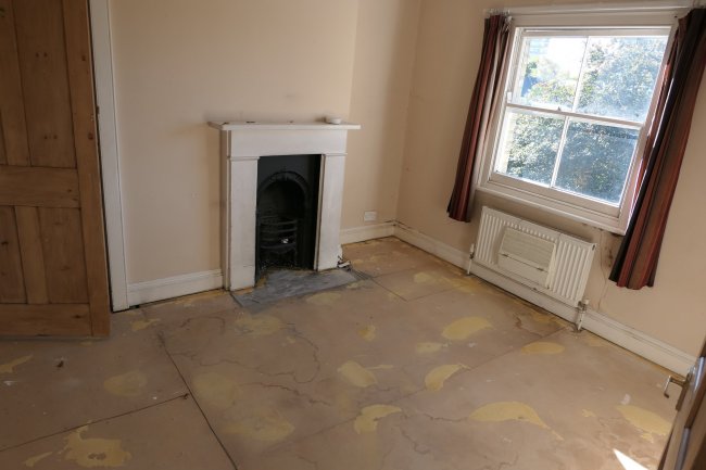 58 Clarence Road, Bounds Green, London N22 8PL 1