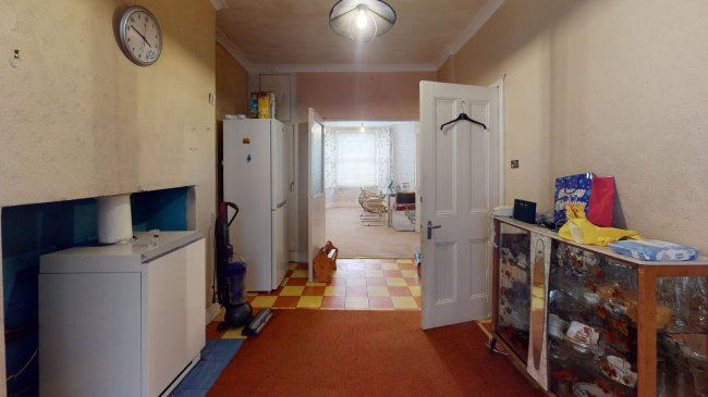 19 Chivalry Road, Battersea, London, SW11 1HT
 8