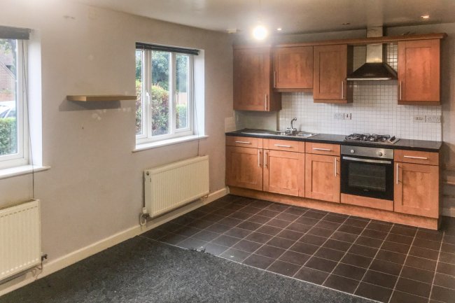 26 Campbell Close, Nottingham, Nottinghamshire, NG8 5PB 5