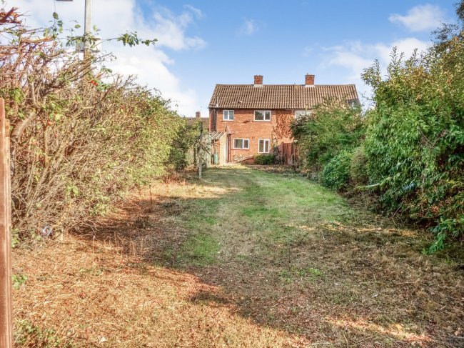 118 Queen Elizabeth Way, Colchester, Essex, CO2 8LT 1