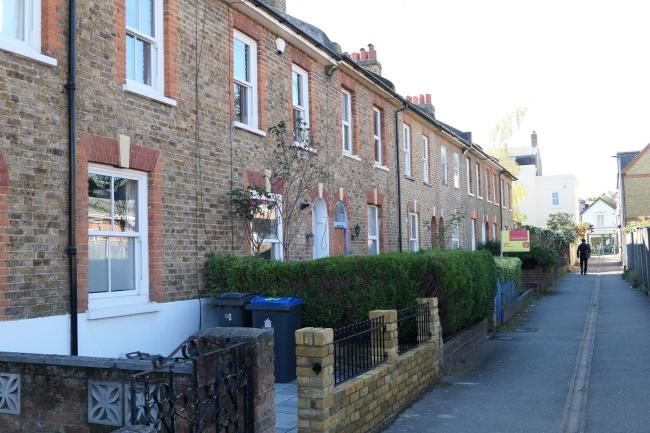 38 Richmond Grove, Surbiton, Surrey KT5 8RL  2