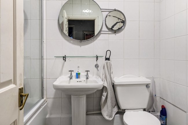 Flat 14 Gould Court, Woodland Road, London, SE19 1PH 5