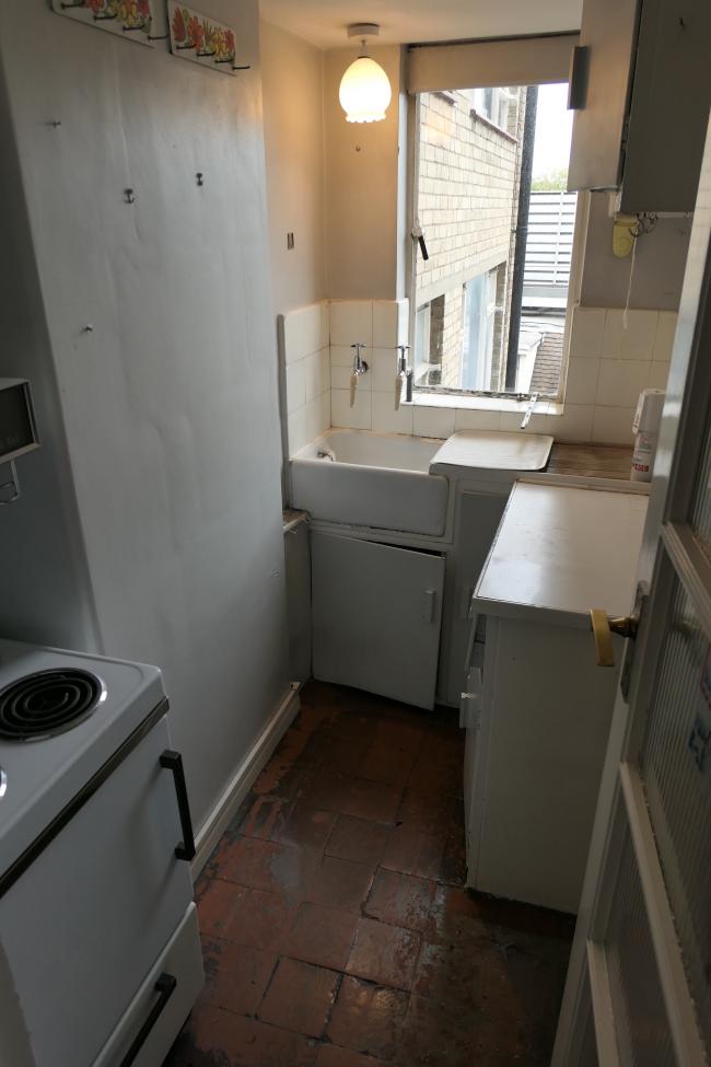 97 Florin Court, 6 - 9 Charterhouse Square, Clerkenwell, London EC1M 6EY 5