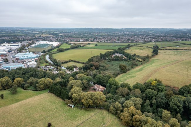 Botterham House, Botterham, Dudley, West Midlands, DY3 4RA 6