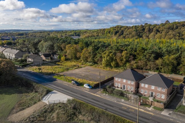 The Old Club, Heugh Edge, Sacriston, Durham, DH7 6AU
 8