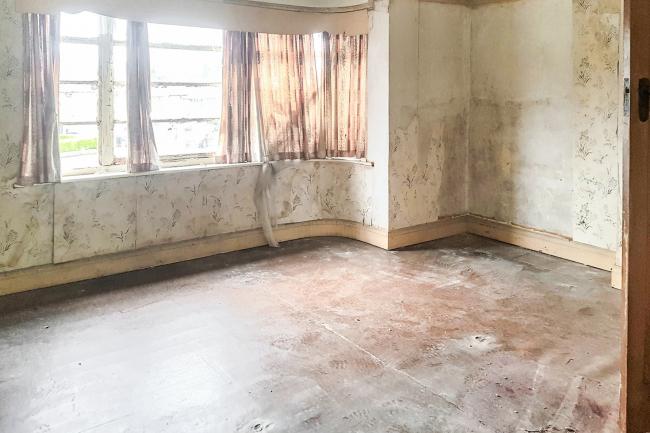 56 Winton Drive, Croxley Green, Rickmansworth, Hertfordshire, WD3 3RD
 7