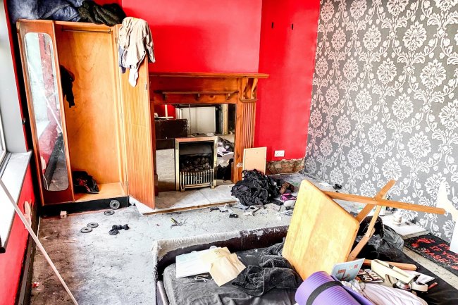 200 Thornhill Road, Surbiton KT6 7TF 9