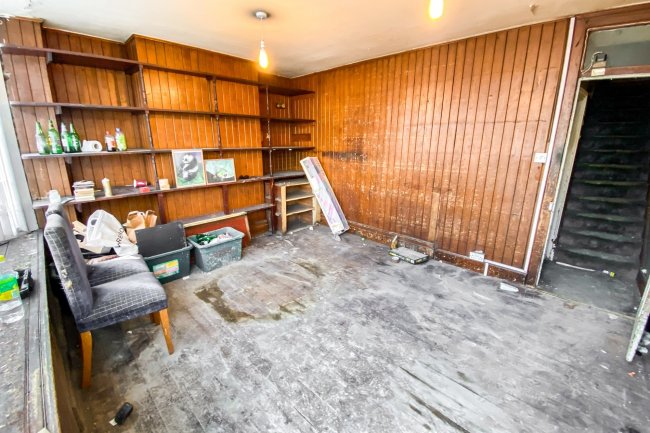 200 Thornhill Road, Surbiton KT6 7TF 9