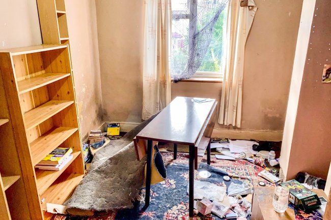 200 Thornhill Road, Surbiton KT6 7TF 9